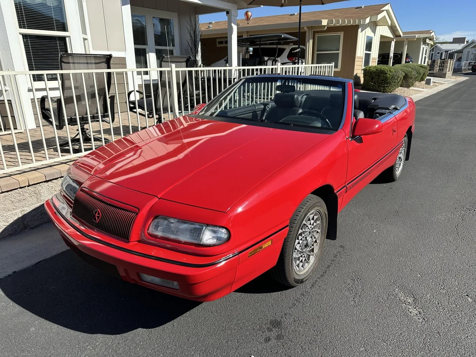 1994 Chrysler LeBaron - Image 5 of 31