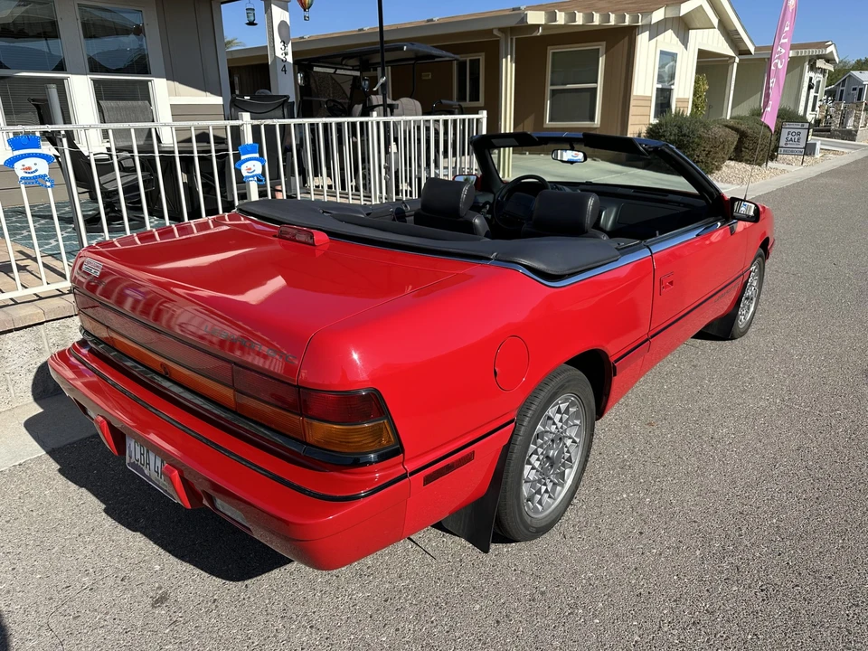 1994 Chrysler LeBaron - Image 10 of 31