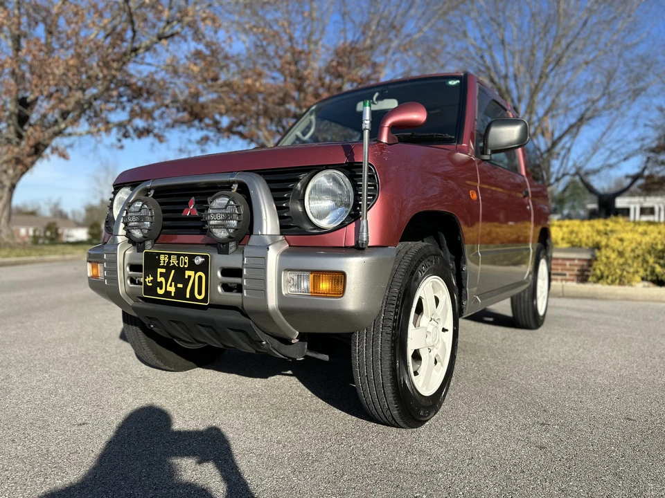 1997 Mitsubishi Pajero/Montero - Image 2 of 31