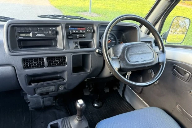 1999 Subaru Sambar 5th Gen - Image 5 of 7