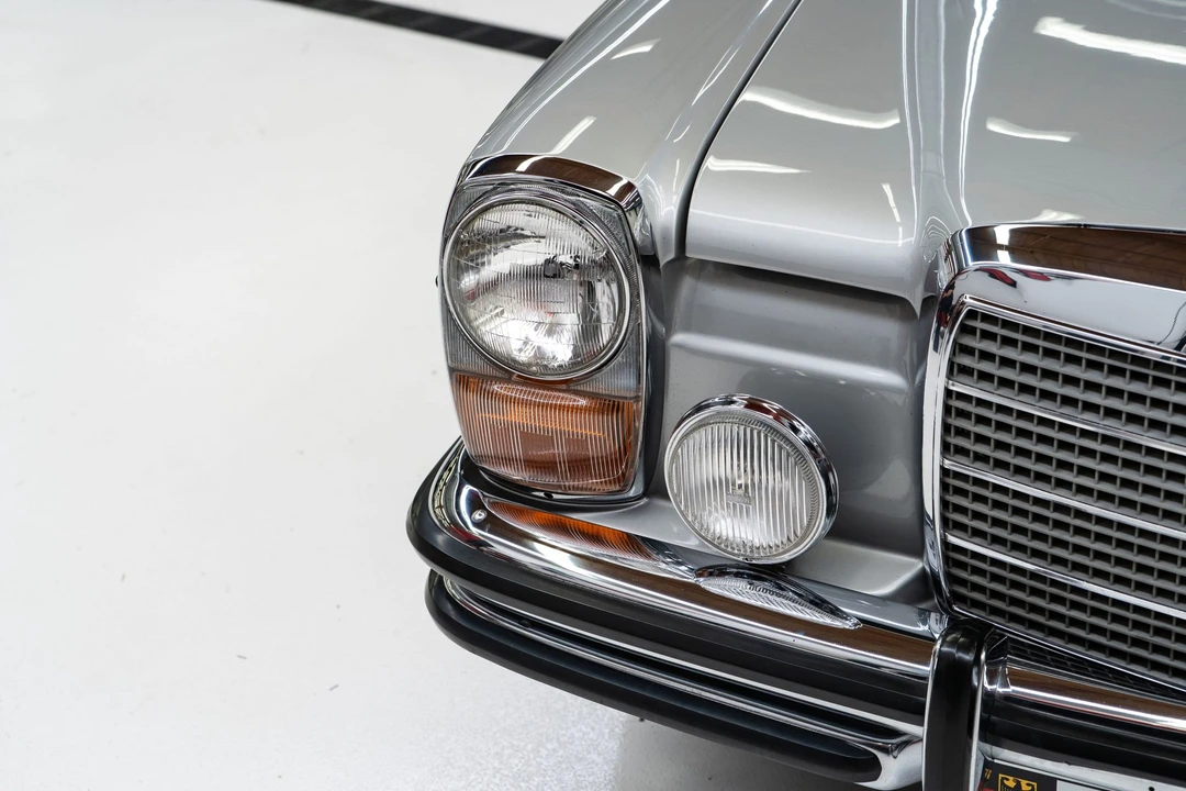 1972 Mercedes-Benz W114 & W115 - Image 26 of 31