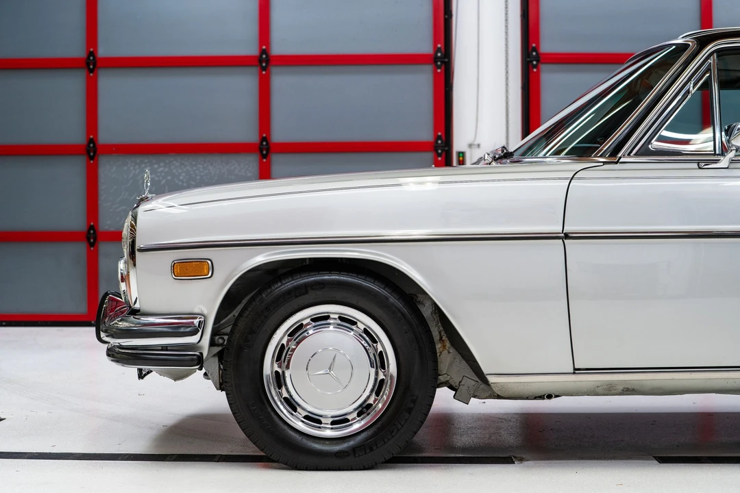 1972 Mercedes-Benz W114 & W115 - Image 23 of 31