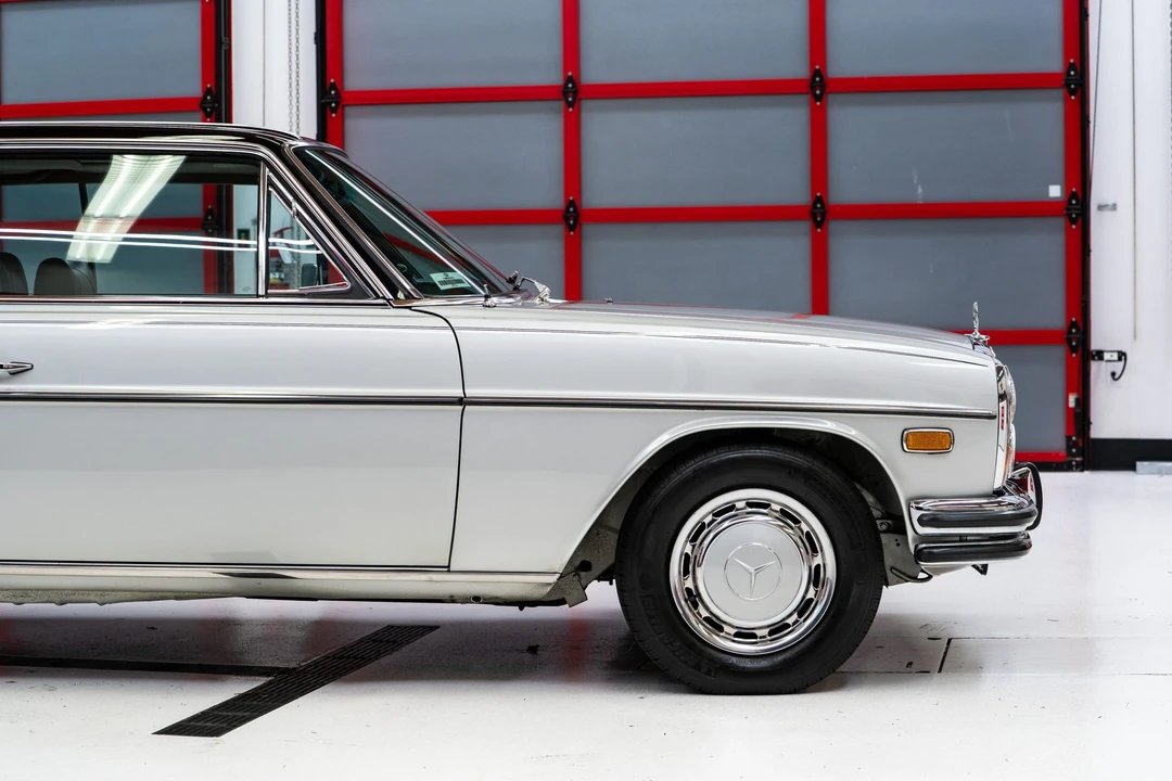 1972 Mercedes-Benz W114 & W115 - Image 14 of 31