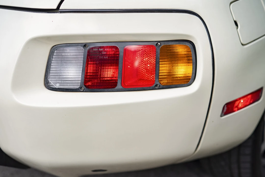 1981 Porsche 928 - Image 21 of 31
