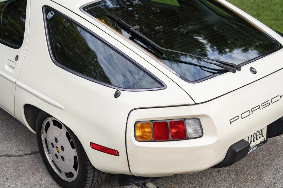 1981 Porsche 928 - Image 26 of 31
