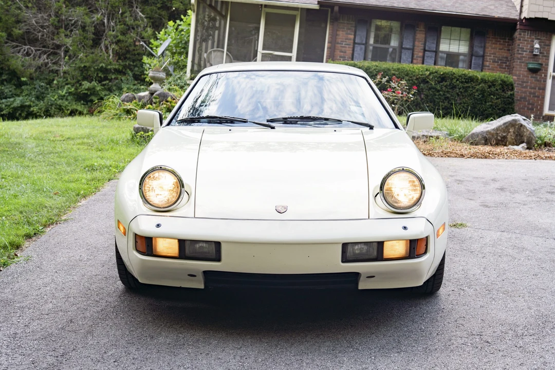 1981 Porsche 928 - Image 10 of 31