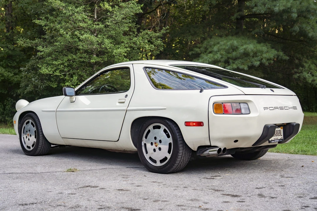 1981 Porsche 928 - Image 15 of 31
