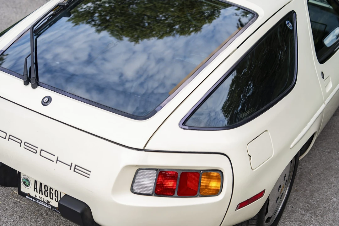 1981 Porsche 928 - Image 27 of 31