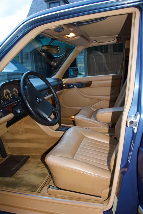 1984 Mercedes-Benz W126 S-Class Sedan - Image 29 of 31