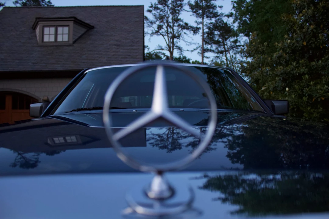 1984 Mercedes-Benz W126 S-Class Sedan - Image 18 of 31