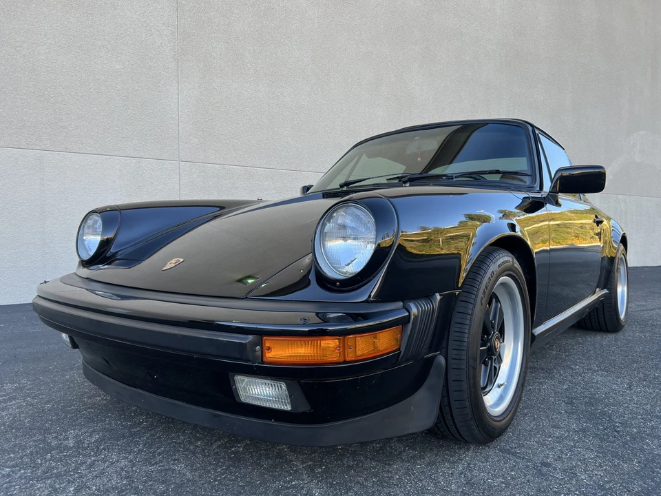 1984 Porsche 911 Carrera 3.2 - Image 3 of 31