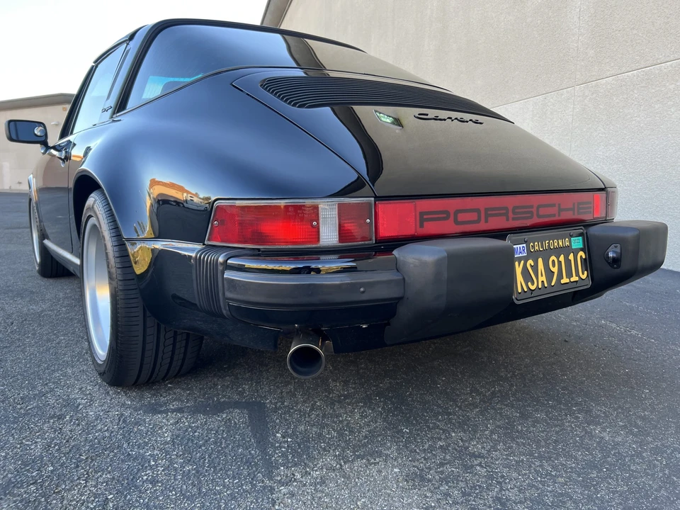 1984 Porsche 911 Carrera 3.2 - Image 13 of 31