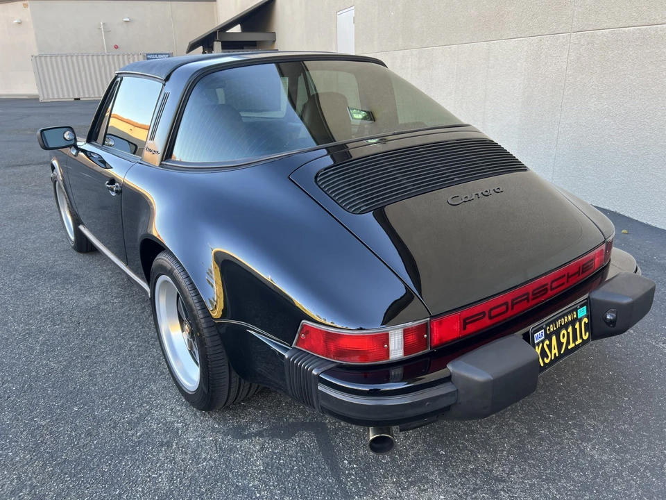 1984 Porsche 911 Carrera 3.2 - Image 12 of 31
