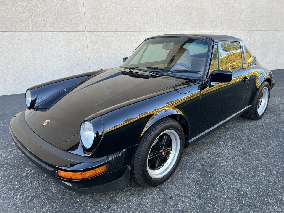 1984 Porsche 911 Carrera 3.2 - Image 7 of 31