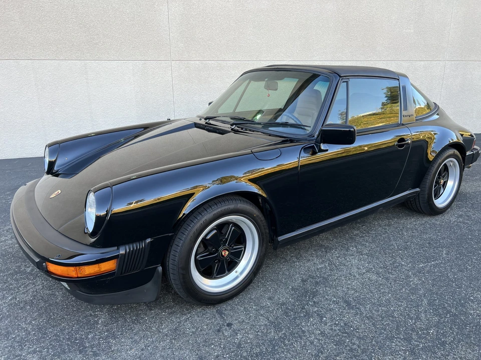 1984 Porsche 911 Carrera 3.2 - Image 8 of 31