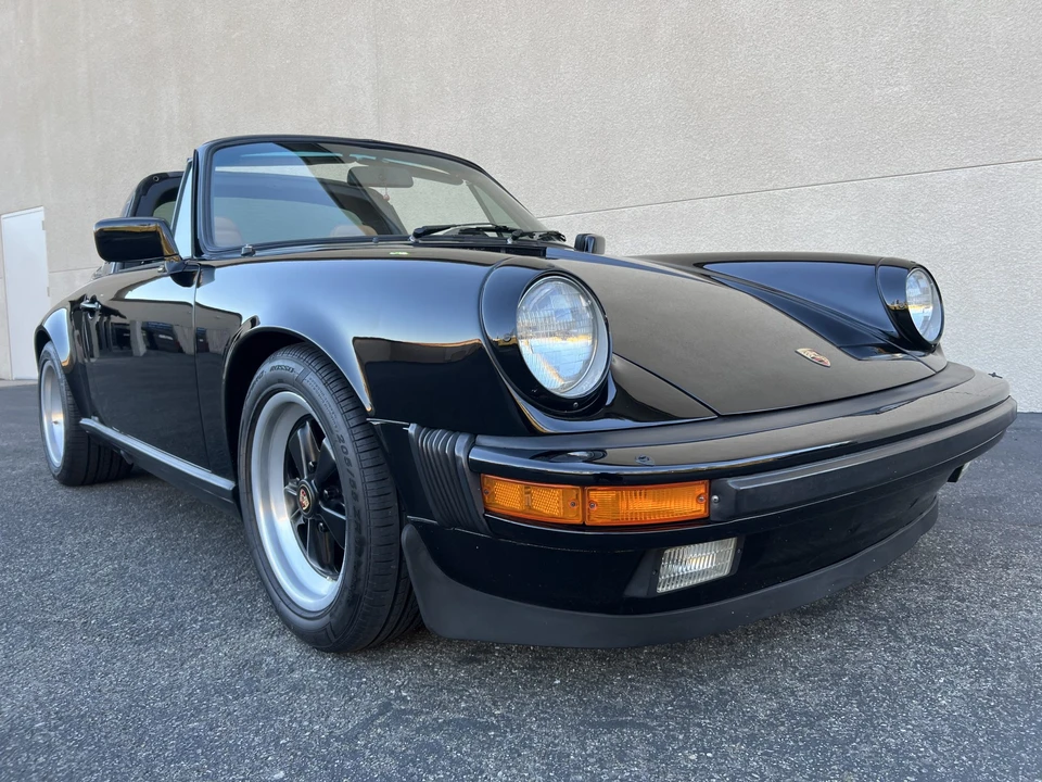 1984 Porsche 911 Carrera 3.2 - Image 28 of 31