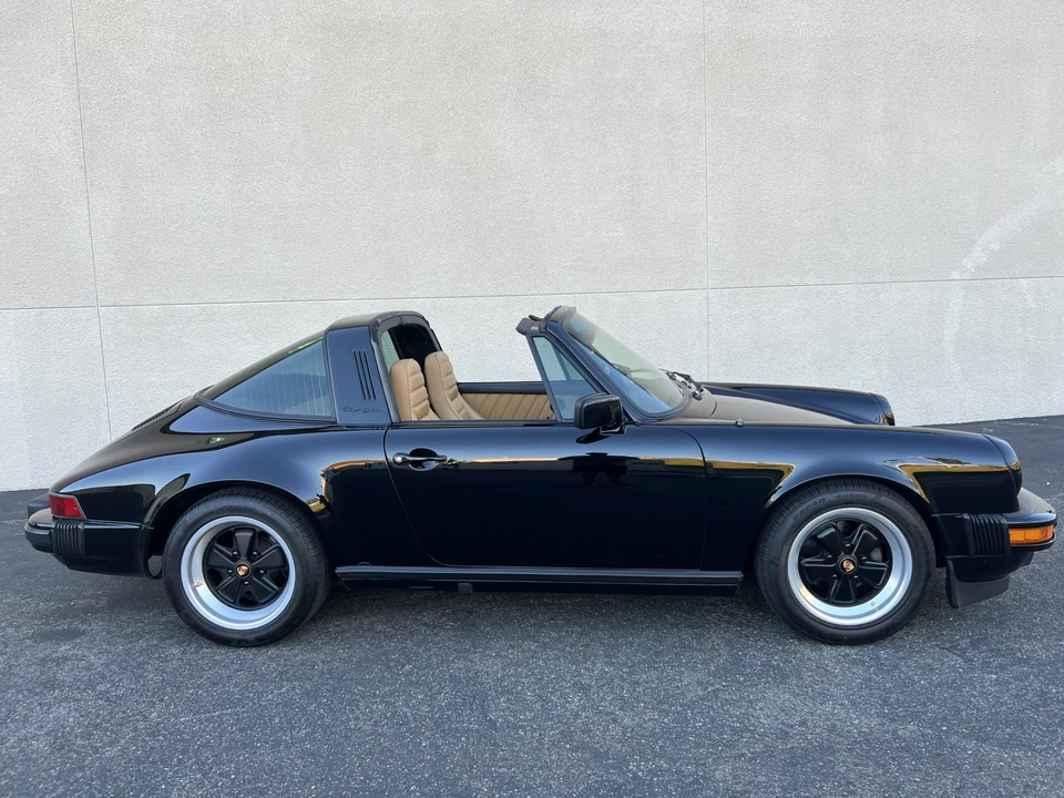 1984 Porsche 911 Carrera 3.2 - Image 20 of 31