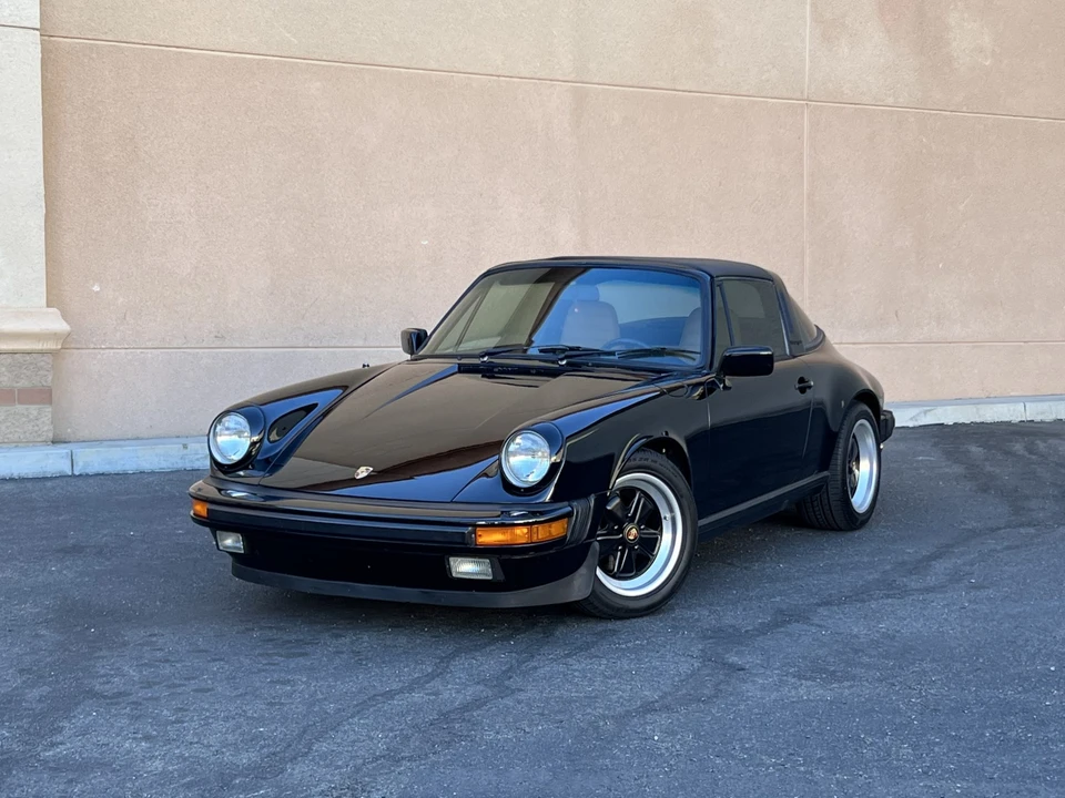 1984 Porsche 911 Carrera 3.2 - Image 5 of 31
