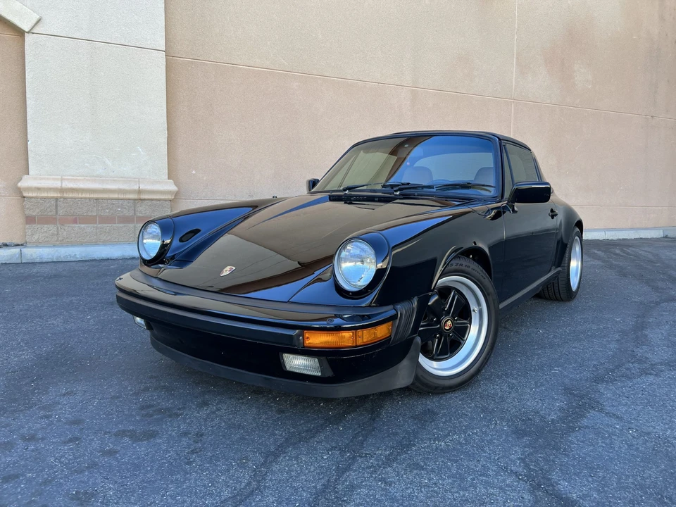 1984 Porsche 911 Carrera 3.2 - Image 4 of 31