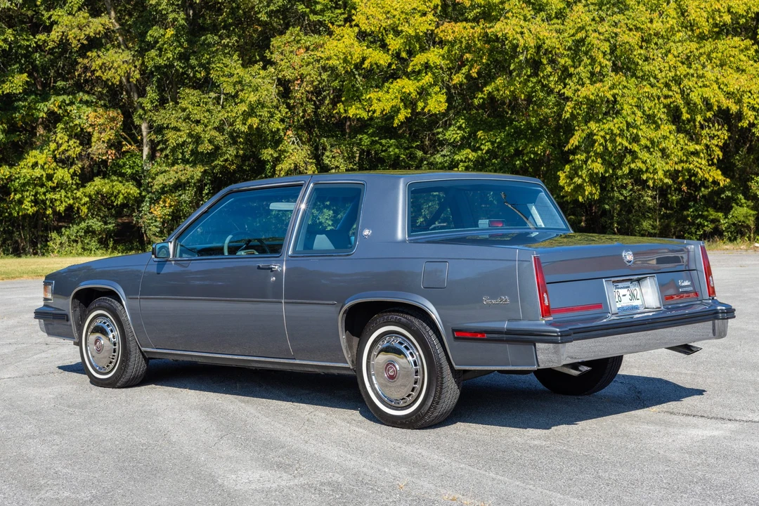 1985 Cadillac DeVille 6th Gen - Image 8 of 31
