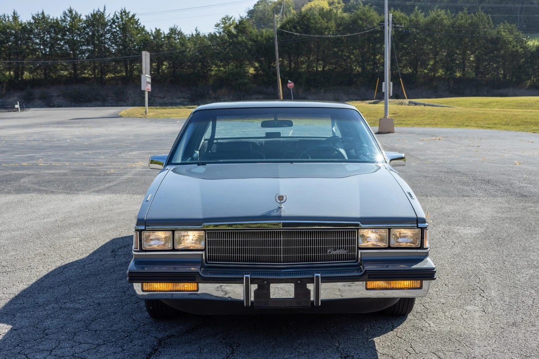1985 Cadillac DeVille 6th Gen - Image 14 of 31