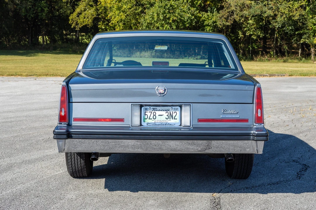 1985 Cadillac DeVille 6th Gen - Image 7 of 31