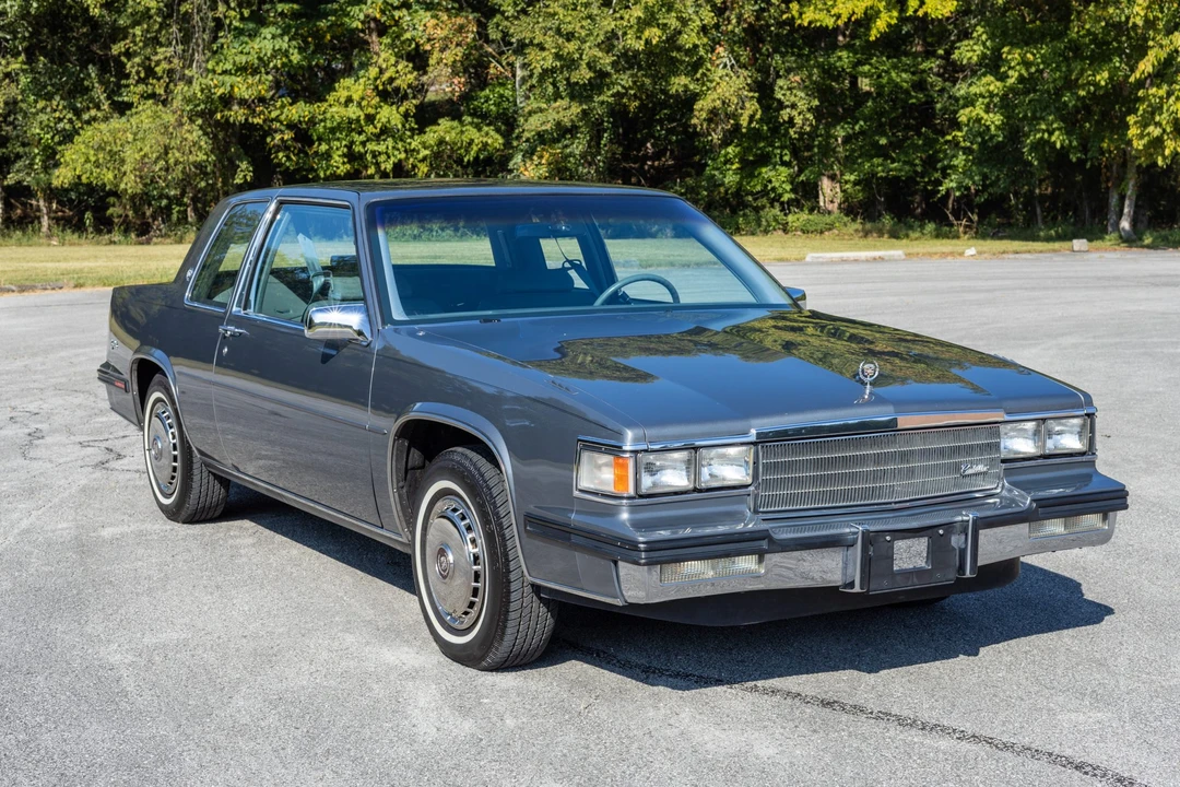 1985 Cadillac DeVille 6th Gen - Image 4 of 31