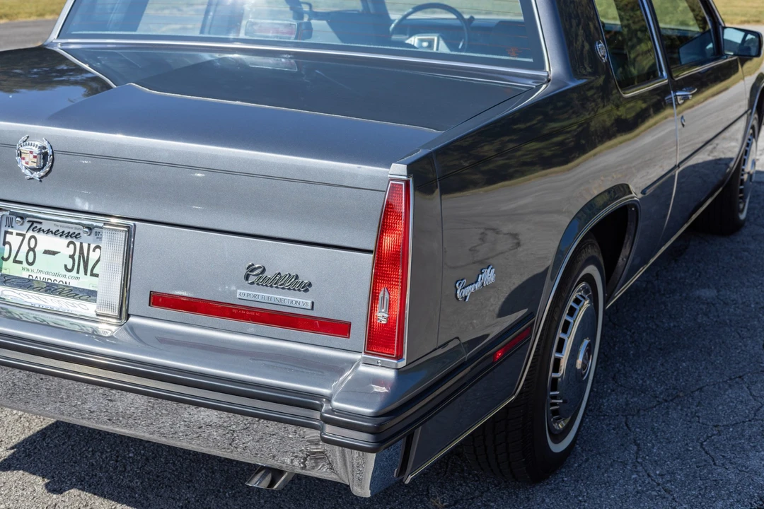 1985 Cadillac DeVille 6th Gen - Image 12 of 31