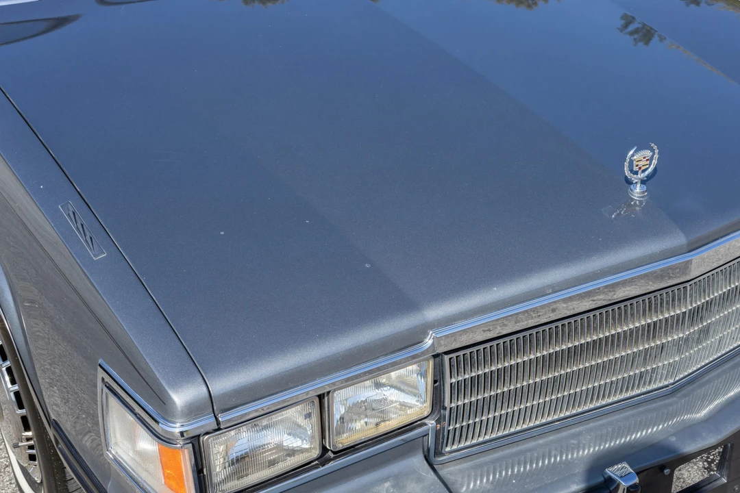 1985 Cadillac DeVille 6th Gen - Image 27 of 31