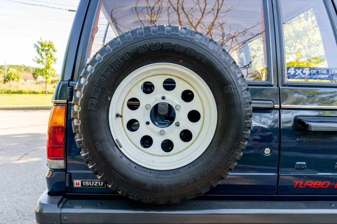 1986 Isuzu Trooper - Image 26 of 31