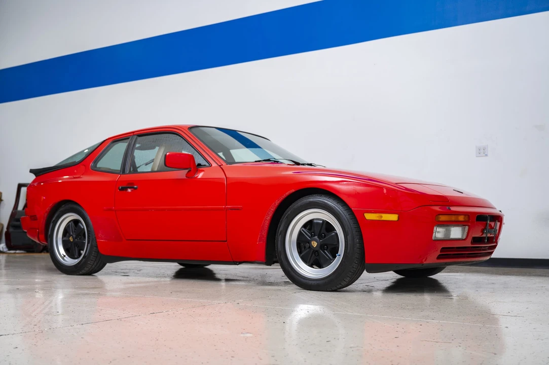 1986 Porsche 944 Turbo - Image 12 of 31