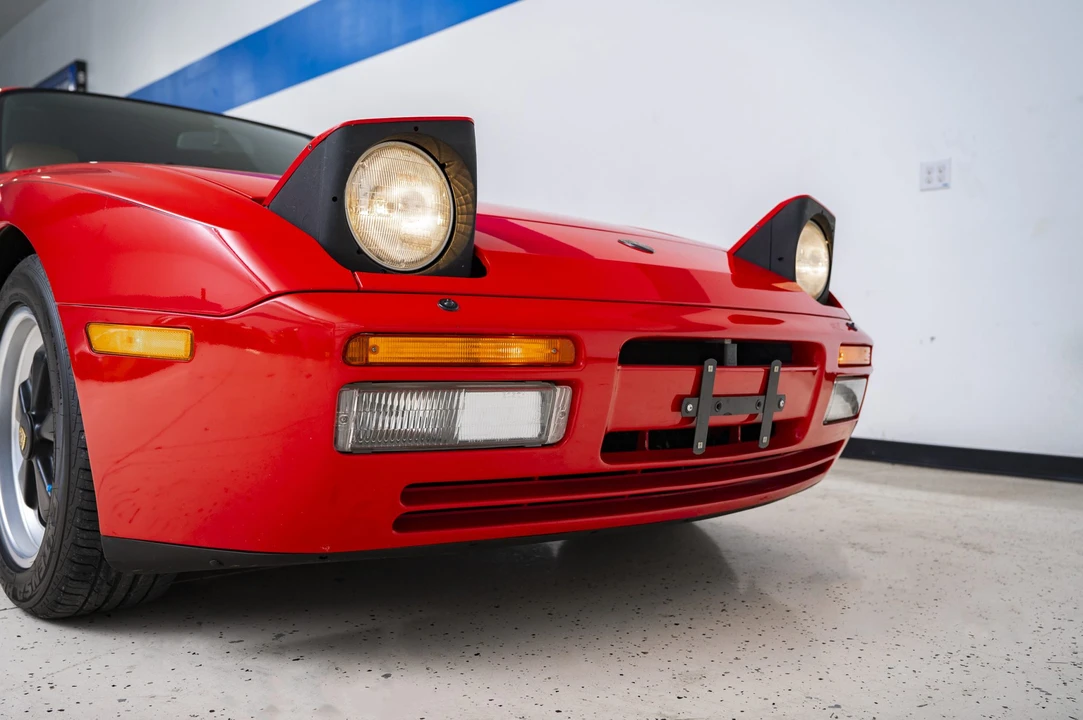 1986 Porsche 944 Turbo - Image 23 of 31