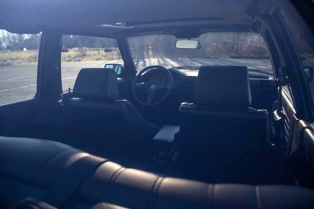 1987 BMW E30 3 Series - Image 12 of 31