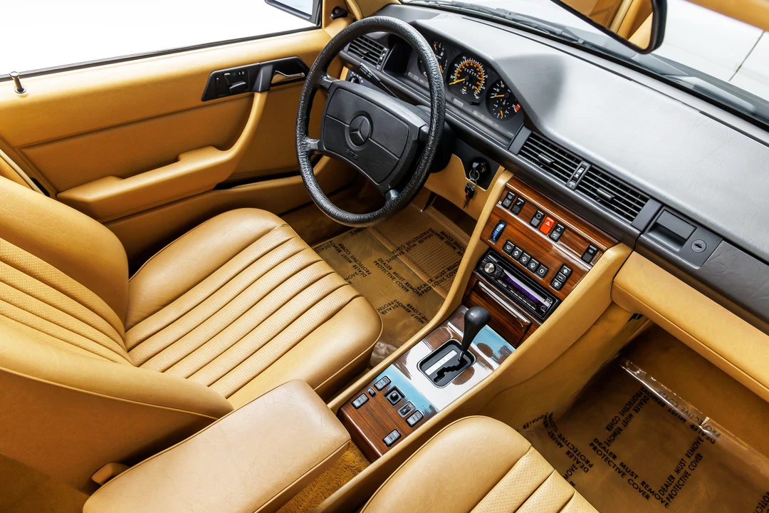 1987 Mercedes-Benz W124 E-Class - Image 25 of 31