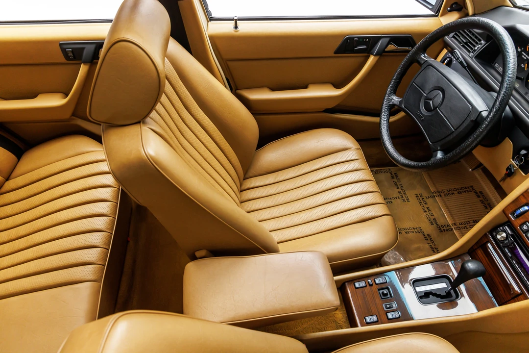 1987 Mercedes-Benz W124 E-Class - Image 24 of 31
