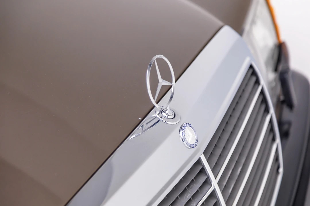 1987 Mercedes-Benz W124 E-Class - Image 14 of 31