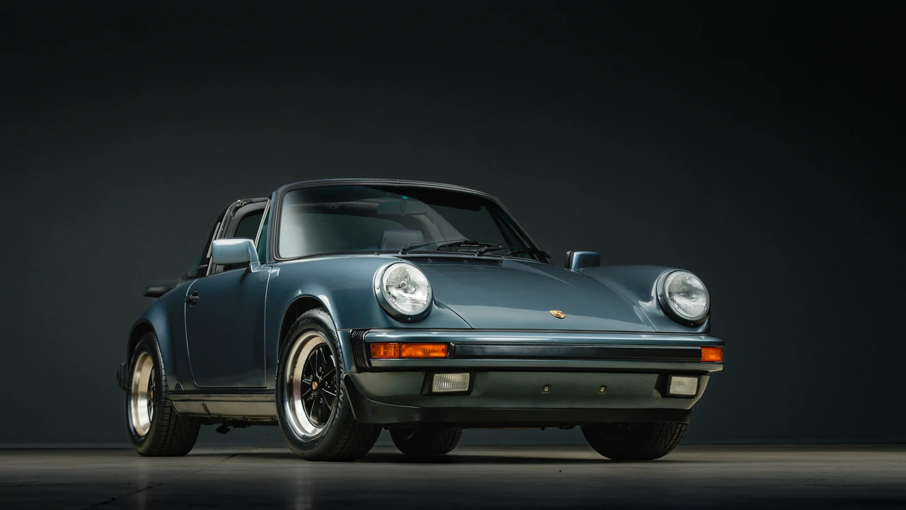 1987 Porsche 911 Carrera 3.2 - Image 12 of 31
