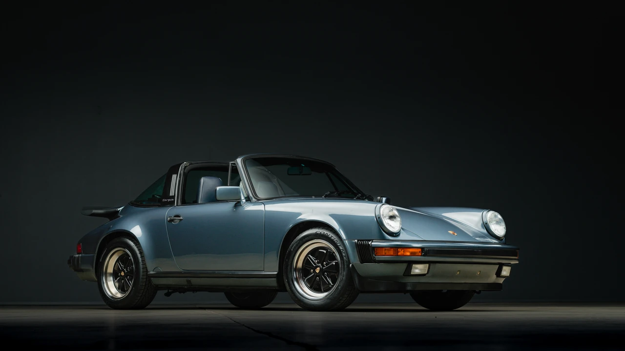1987 Porsche 911 Carrera 3.2 - Image 11 of 31