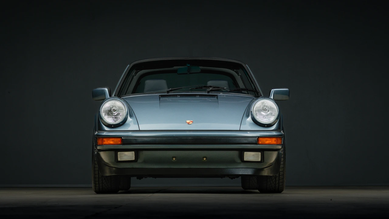 1987 Porsche 911 Carrera 3.2 - Image 13 of 31