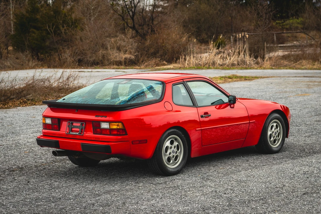 1987 Porsche 944 - Image 26 of 31