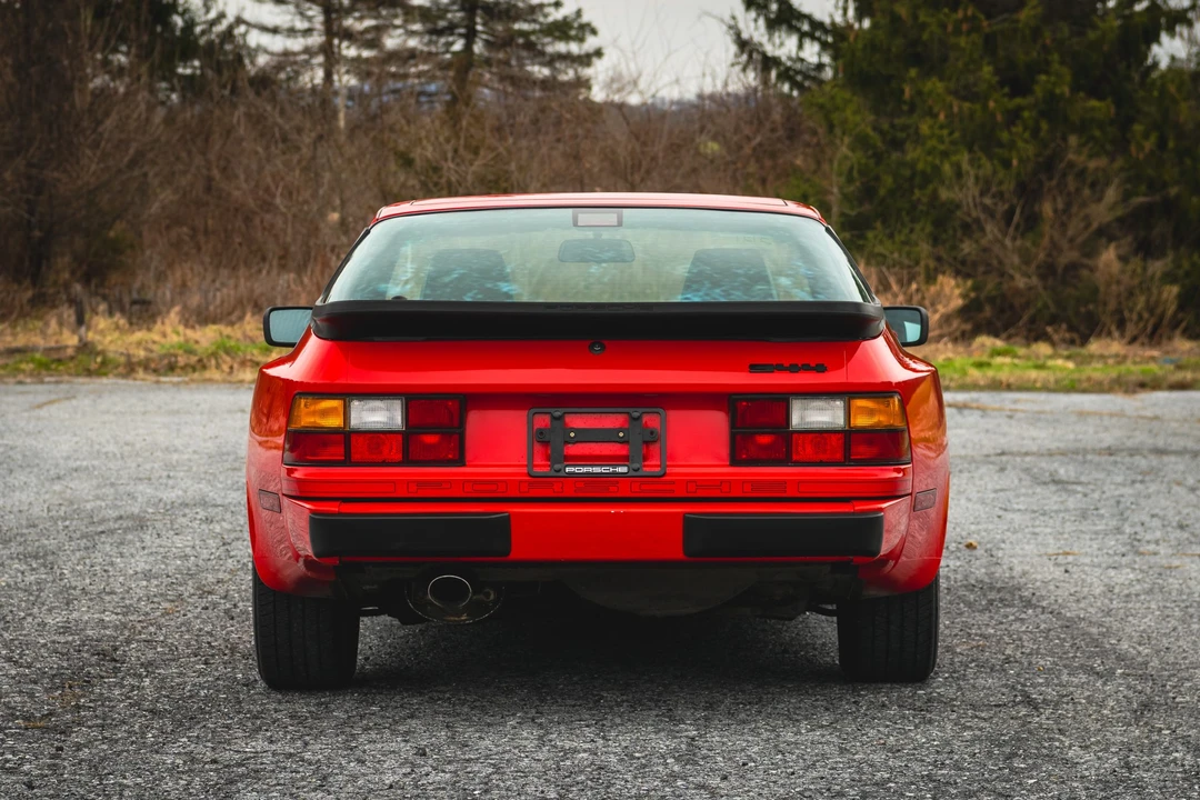 1987 Porsche 944 - Image 17 of 31