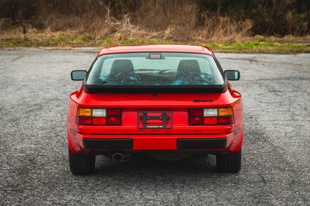 1987 Porsche 944 - Image 16 of 31