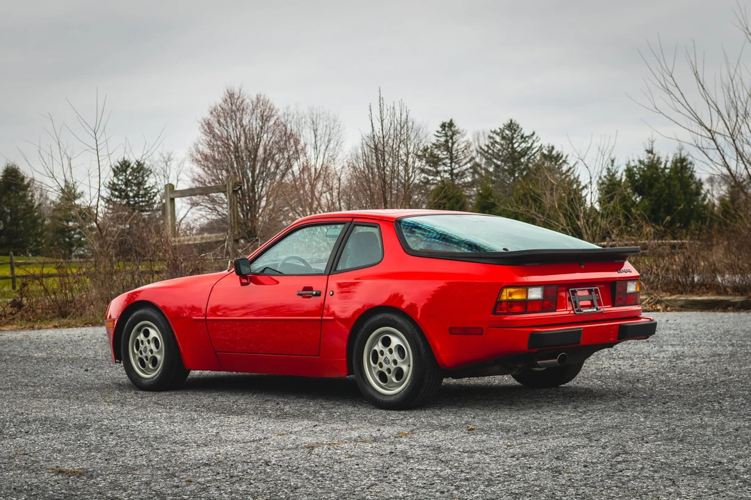 1987 Porsche 944 - Image 26 of 31
