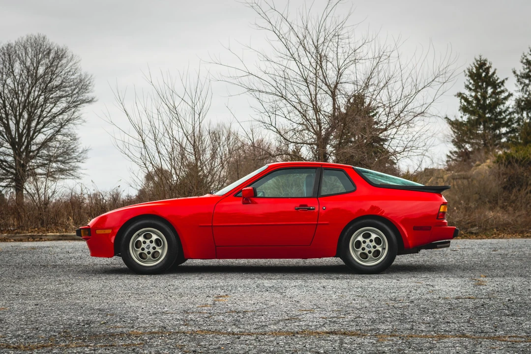 1987 Porsche 944 - Image 24 of 31