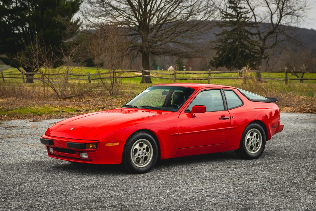 1987 Porsche 944 - Image 10 of 31