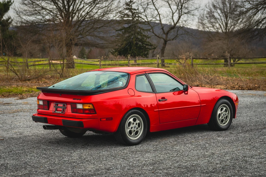 1987 Porsche 944 - Image 22 of 31