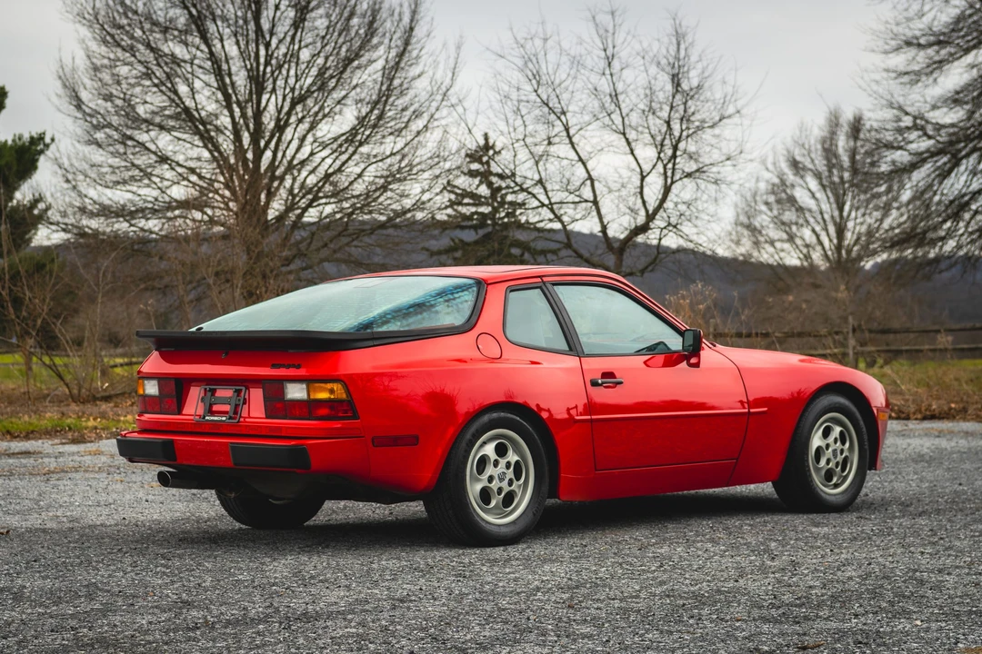 1987 Porsche 944 - Image 23 of 31