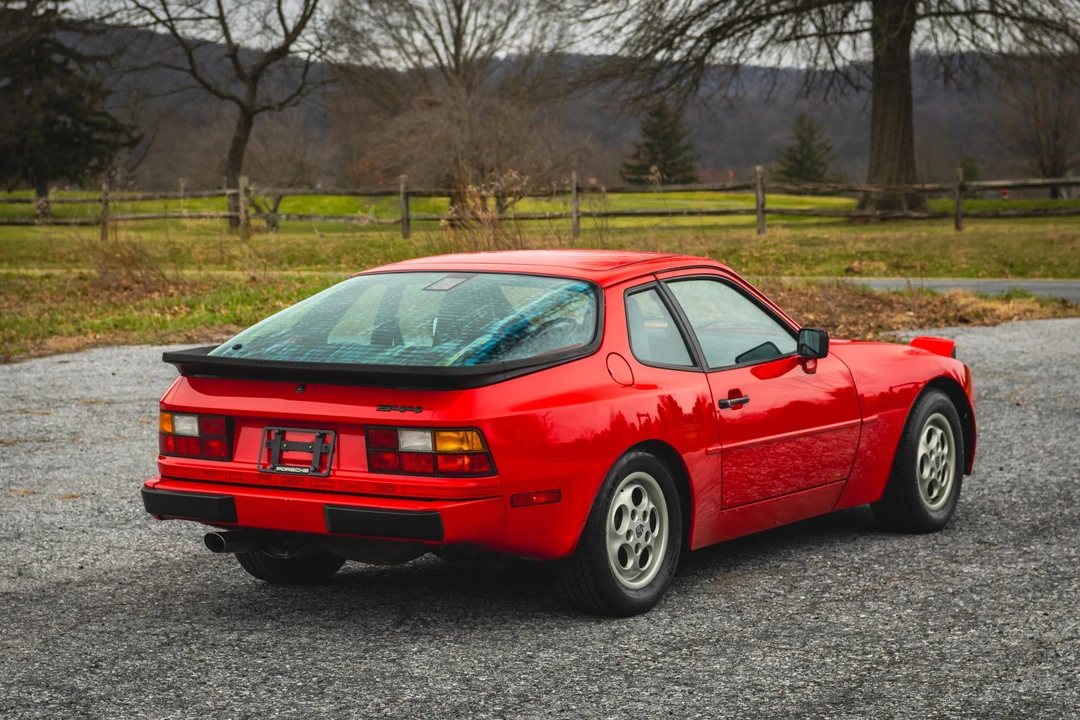 1987 Porsche 944 - Image 21 of 31