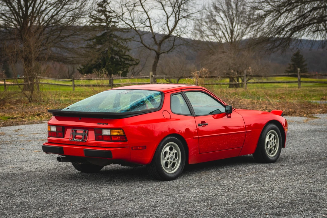 1987 Porsche 944 - Image 24 of 31