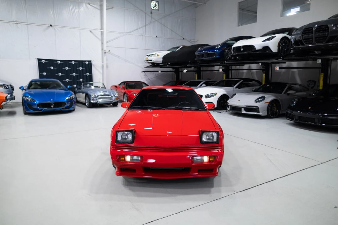 1988 Chrysler Conquest - Image 11 of 31